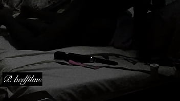 Night cums quickie with the house maid