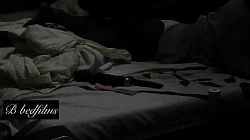 Night cums quickie with the house maid