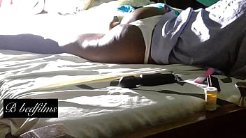 Night cums quickie with the house maid