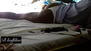 Night cums quickie with the house maid