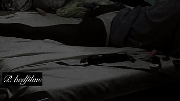 Night cums quickie with the house maid