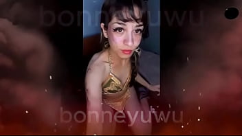 Bonneyuwu 7 11 star wars leia en la cama fumando un cigarro