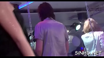 Seductive dancing with takingly pretty babes