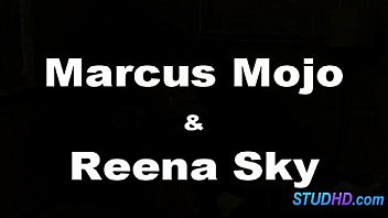 Hot babe fucks stud 0700