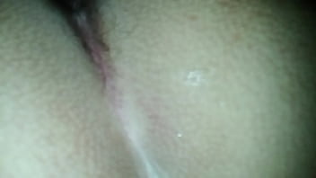 Perrito con madura ana 3