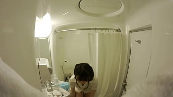 【超貴重】秋葉原の地下アイドルの特典会の様子。顔射ありの裏オプション 2