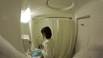 【超貴重】秋葉原の地下アイドルの特典会の様子。顔射ありの裏オプション 2