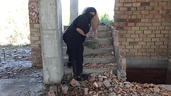 German expat has kinky sex with arab mistress in public