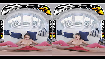 Virtual porn while peter helps his stepsis violet gems do yoga he rips her pants open to find her ass staring at him