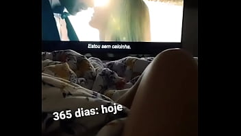 Filminho de hoje alguém pra assistir comigo Filminho de hoje alguém pra assistir comigo