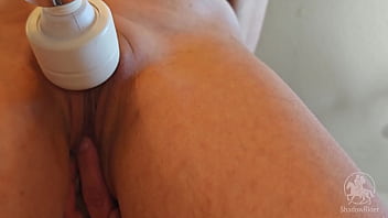 Ein freund mit batterien a boyfriend on batteries