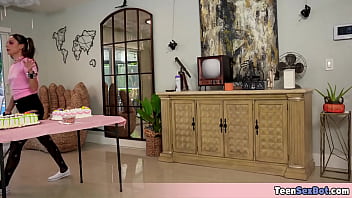 Funny costumes and ignorred fuck game with stepsisters