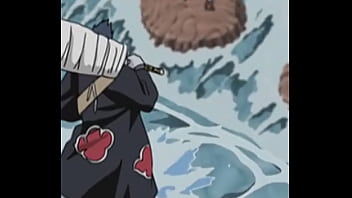 Tenten geme para membro da akatsuki ao ver sua grossura