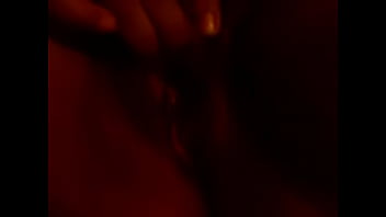 Masturbada y mojadisima