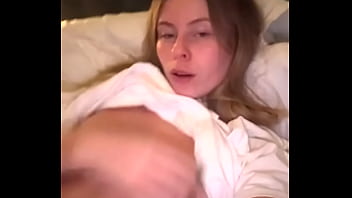 Was supposed to get an early night for my 6am flight i’ll just be running on 4 hours sleep again