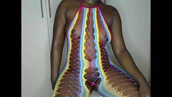 The africancamgirls dressed in fishnet stockings bodysuits & high heels sexy all natural african girls compilation
