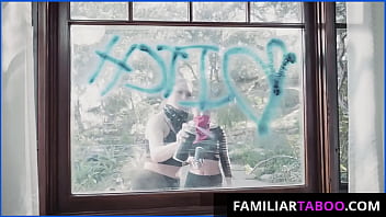 Kinky step sistesr de stressing their carnal instings