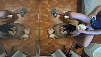 Preview milf in pantyhose and high heels gives a blowjob on her knees with cum swallowing