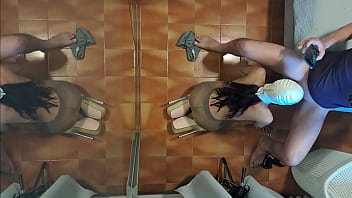 Preview milf in pantyhose and high heels gives a blowjob on her knees with cum swallowing