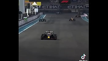 Ele foi fudido e tomou um cacete