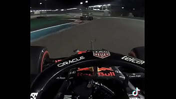 Ele foi fudido e tomou um cacete