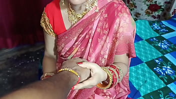 रक्षाबंधन पर सौतेली बहन ने सौतेले भाई को राखी बांधी गिफ्ट में बुर दिखाई साफ हिन्दी आबाज में thumbnail