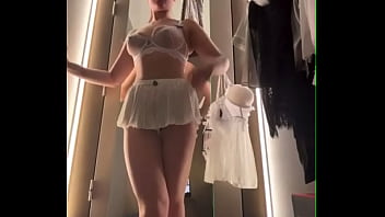 Hardcore masturbate in changing room