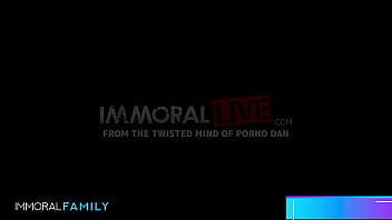 Dean rails katy rose’s soaked twat until mia trejsi begs for dick