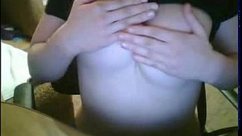 Suzzy playing with herself on webcam free