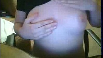 Suzzy playing with herself on webcam free