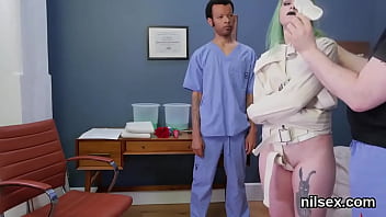 Silly slut gets her fuckholes gaped and intensely drilled