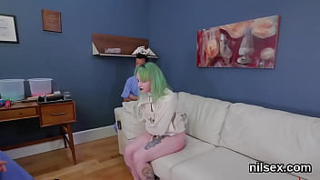 Silly slut gets her fuckholes gaped and intensely drilled