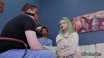 Silly slut gets her fuckholes gaped and intensely drilled