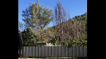 Celui ou celle qui me fera le plus gros tips recevra une vidéo sexy mais plus