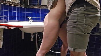 Secret meeting in public toilet ends up in orgasm and creampie