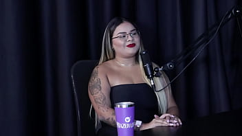 Quer dar pra um homem de pau grande e ficou traumatizada no fetiche de chuva negra suellen barrar watch sheer red