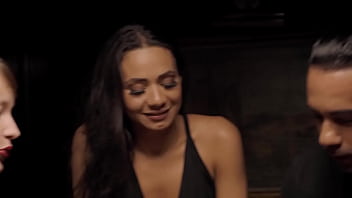 Eu gosto é de bandidos com cara de mal Eu gosto é de bandidos com cara de mal