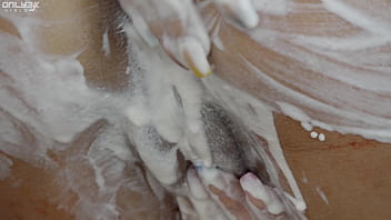 Veronica leal treats herself during quarantine 4k