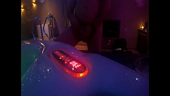 Pour vous mesdames mon homme se branle devant moi donc j’ai pas hésiter à le