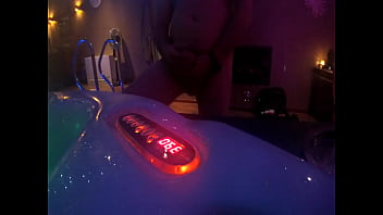 Pour vous mesdames mon homme se branle devant moi donc j’ai pas hésiter à le