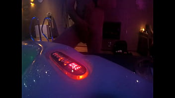 Pour vous mesdames mon homme se branle devant moi donc j’ai pas hésiter à le