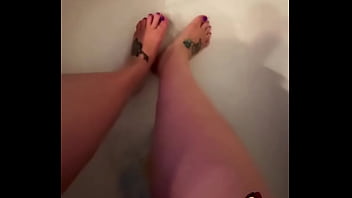 Lil self love on this thirsty thursday water yourself