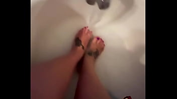 Lil self love on this thirsty thursday water yourself