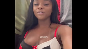 Hoje teve campeonato qual time que foi melhor nessa pelada será se saiu gol riodedoideira #cuckold #wata #chudai #c