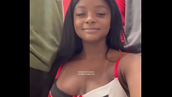 Hoje teve campeonato qual time que foi melhor nessa pelada será se saiu gol riodedoideira #cuckold #wata #chudai #c