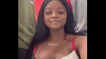 Hoje teve campeonato qual time que foi melhor nessa pelada será se saiu gol riodedoideira #cuckold #wata #chudai #c