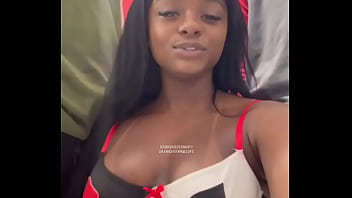 Hoje teve campeonato qual time que foi melhor nessa pelada será se saiu gol riodedoideira #cuckold #wata #chudai #c