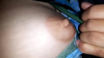 Cuando nos dejan a solas con mi hermanastro la pasamos bien rico