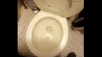 Mi Amante Orinando Mi Nueva Obsesión Ver Orinar Parte 1 thumbnail