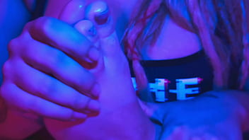 Paola loves to suck her toes